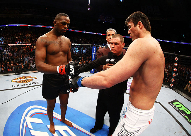 NEWARK, NJ - APRIL 27: Jon Jones and Chael Sonnen shake hands before their light heavyweight championship bout during the UFC 159 event at the Prudential Center on April 27, 2013 in Newark, New Jersey. (Photo by Al Bello/Zuffa LLC/Zuffa LLC Via Getty Im