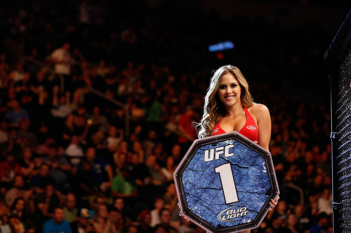 WINNIPEG, CANADA - JUNE 15: UFC Octagon Girl Brittney Palmer introduces a round during the UFC 161 event at the MTS Centre on June 15, 2013 in Winnipeg, Manitoba, Canada. (Photo by Josh Hedges/Zuffa LLC/Zuffa LLC via Getty Images)