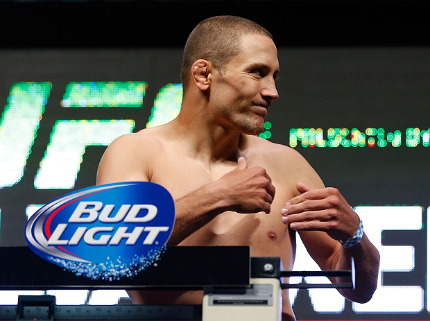 LAS VEGAS, NV - JULY 05: Mike Pierce weighs in during the UFC 162 weigh-in at the Mandalay Bay Events Center on July 5, 2013 in Las Vegas, Nevada. (Photo by Josh Hedges/Zuffa LLC/Zuffa LLC via Getty Images)