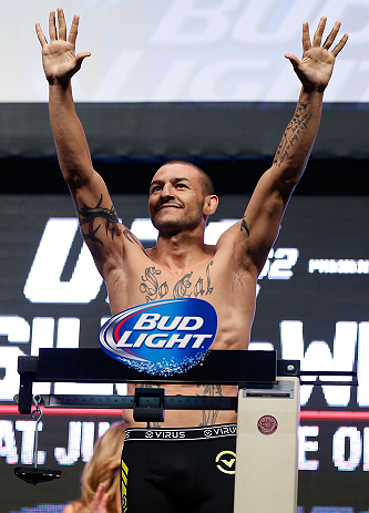 LAS VEGAS, NV - JULY 05: Cub Swanson weighs in during the UFC 162 weigh-in at the Mandalay Bay Events Center on July 5, 2013 in Las Vegas, Nevada. (Photo by Josh Hedges/Zuffa LLC/Zuffa LLC via Getty Images)
