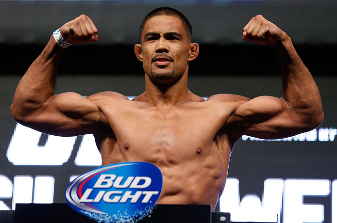 LAS VEGAS, NV - JULY 05: Mark Munoz weighs in during the UFC 162 weigh-in at the Mandalay Bay Events Center on July 5, 2013 in Las Vegas, Nevada. (Photo by Josh Hedges/Zuffa LLC/Zuffa LLC via Getty Images)
