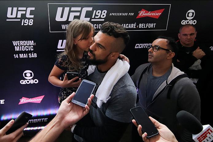 RIO DE JANEIRO, BRAZIL - MAY 11: Middleweight contender Vitor Belfort of Brazil speaks to the media after an open training session at Arena da Baixada stadium on May 11, 2016 in Curitiba, Brazil. (Photo by Buda Mendes/Zuffa LLC/Zuffa LLC via Getty Images)