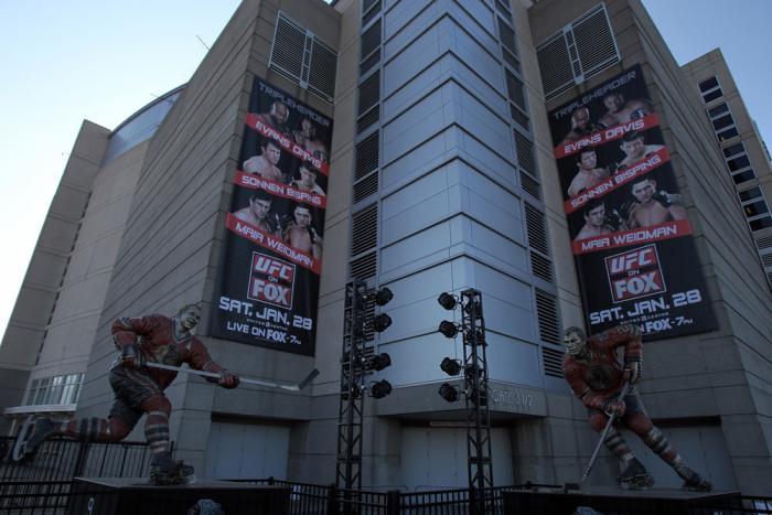 CHICAGO, IL - JANUARY 28: A general view of the outside of the arena before the UFC on FOX event at United Center on January 28, 2012 in Chicago, Illinois. (Photo by Josh Hedges/Zuffa LLC/Zuffa LLC via Getty Images)