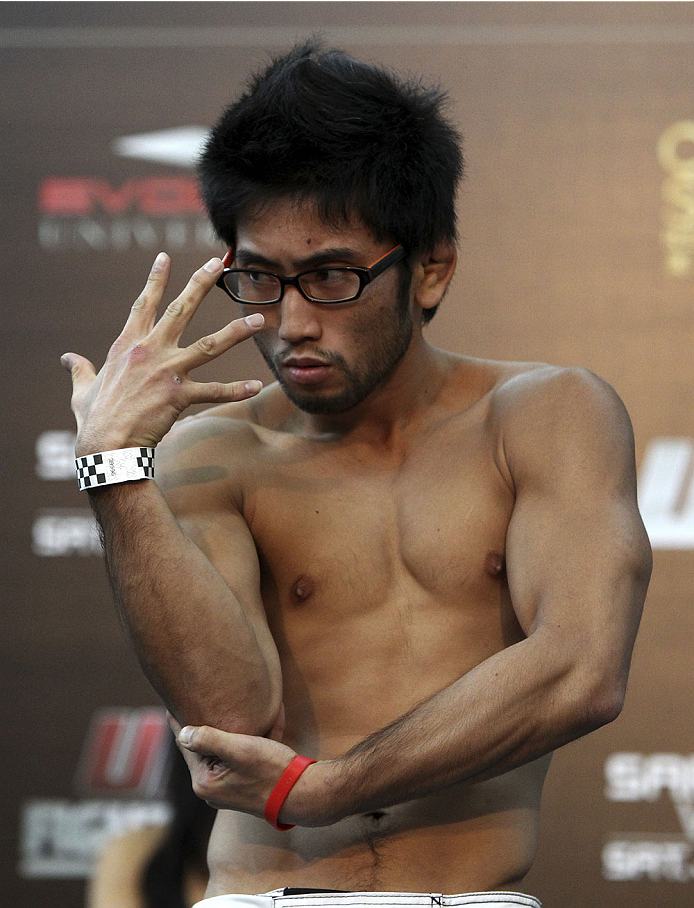 SINGAPORE - JANUARY 03: Shunichi Shimizu during the UFC Fight Night Singapore Weigh-in at the Shoppes at Marina Bay Sands on January 3, 2014 in Singapore. (Photo by Mitch Viquez/Zuffa LLC/Zuffa LLC via Getty Images)