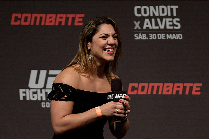 GOIANIA, BRAZIL - MAY 29: Women's bantamweight belt Bethe Correia of Brazil interacts with fans during a Q&A session before the UFC Fight Night weigh-in at Goiania Arena on May 29, 2015 in Goiania, Brazil. (Photo by Buda Mendes/Zuffa LLC/Zuffa LLC via G