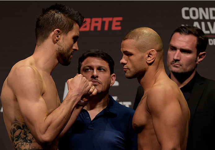 GOIANIA, BRAZIL - MAY 29: Welterweight fighters Carlos Condit (L) of the United States and Thiago Alves of Brazil face off during the UFC Fight Night Weigh-ins at Goiania Arena on May 29, 2015 in Goiania, Brazil. (Photo by Buda Mendes/Zuffa LLC/Zuffa LL