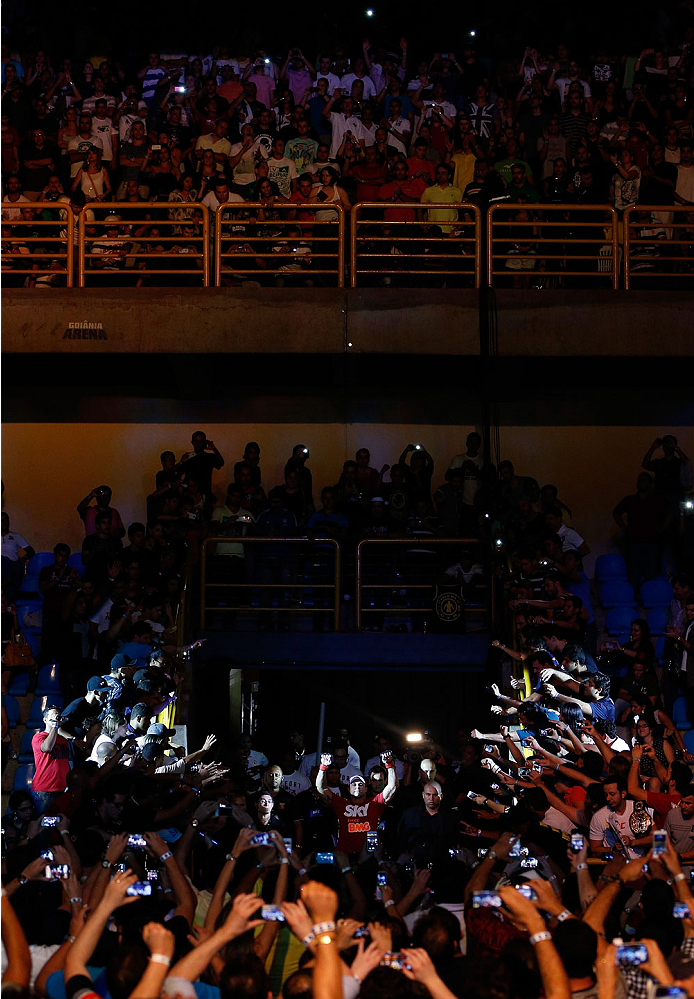 GOIANIA, BRAZIL - NOVEMBER 09: Vitor Belfort enters the arena before his light heavyweight bout against Dan Henderson during the UFC event at Arena Goiania on November 9, 2013 in Goiania, Brazil. (Photo by Josh Hedges/Zuffa LLC/Zuffa LLC via Getty Images)