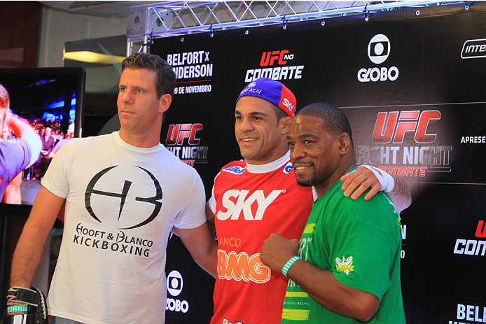 GOIANIA, BRAZIL - NOVEMBER 7: Vitor Belfort (C) attends the UFC Fight Night open workout at Buena Vista Shopping on November 7, 2013 in Goiania, Brazil. (Photo by Weimer Carvalho/Zuffa LLC/Zuffa LLC via Getty Images)