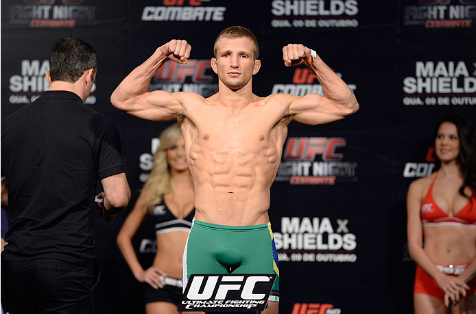 BARUERI, BRAZIL - OCTOBER 8: TJ Dillashaw weighs-in during the UFC Fight Night: Maia v Shields weigh-in at the Ginasio Jose Correa on October 8, 2013 in Barueri, Sao Paulo, Brazil. (Photo by Jeff Bottari/Zuffa LLC/Zuffa LLC via Getty Images)