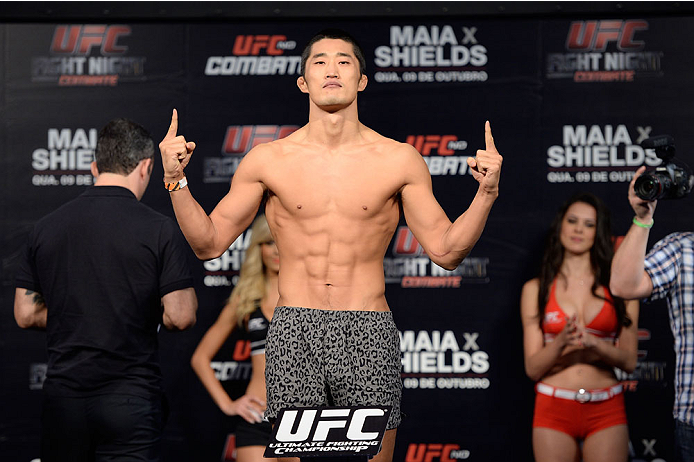 BARUERI, BRAZIL - OCTOBER 8: Dong Hyun Kim weighs-in during the UFC Fight Night: Maia v Shields weigh-in at the Ginasio Jose Correa on October 8, 2013 in Barueri, Sao Paulo, Brazil. (Photo by Jeff Bottari/Zuffa LLC/Zuffa LLC via Getty Images)