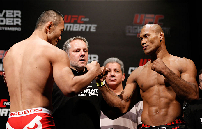 BELO HORIZONTE, BRAZIL - SEPTEMBER 03: (L-R) Opponents Yushin Okami and Ronaldo "Jacare" Souza face off during the UFC weigh-in event at Mineirinho Arena on September 3, 2013 in Belo Horizonte, Brazil. (Photo by Josh Hedges/Zuffa LLC/Zuffa LLC via Getty