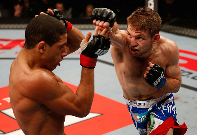 JARAGUA DO SUL, BRAZIL - MAY 18: (R-L) Nik Lentz punches Hacran Dias in their featherweight bout during the UFC on FX event on May 18, 2013 at Arena Jaragua in Jaragua do Sul, Santa Catarina, Brazil. (Photo by Josh Hedges/Zuffa LLC/Zuffa LLC via Getty Ima