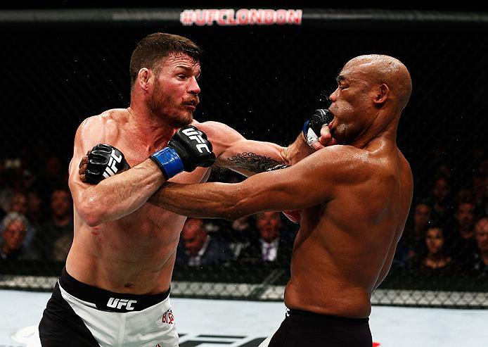 LONDON, ENGLAND - FEBRUARY 27: Anderson 'The Spider' Silva of Brazil (R) and Michael 'The Count' Bisping of England (L) compete in their Middleweight bout during the UFC Fight Night held at at Indigo at The O2 Arena on February 27, 2016 in London, Englan