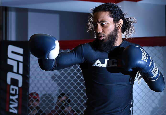 BOSTON, MA - JANUARY 15: UFC lightweight Benson 'Smooth' Henderson holds an open workout session for the media and fans at UFC Gym on January 15, 2015 in Boston, Massachusetts. (Photo by Jeff Bottari/Zuffa LLC/Zuffa LLC via Getty Images)