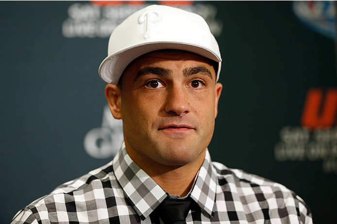 LAS VEGAS, NV - SEPTEMBER 25: Eddie Alvarez interacts with media during the UFC 178 Ultimate Media Day at the MGM Grand Hotel/Casino on September 25, 2014 in Las Vegas, Nevada. (Photo by Josh Hedges/Zuffa LLC/Zuffa LLC via Getty Images)