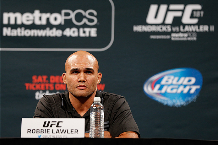 LAS VEGAS, NV - SEPTEMBER 26: Robbie Lawler interacts with media and fans during the UFC 181 press conference at the MGM Grand Conference Center on September 26, 2014 in Las Vegas, Nevada. (Photo by Josh Hedges/Zuffa LLC/Zuffa LLC via Getty Images)