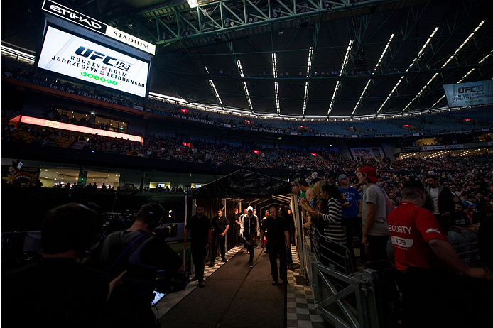 MELBOURNE, AUSTRALIA - NOVEMBER 15: Steve Montgomery prepares to enter the Octagon before facing Daniel Kelly in their middleweight bout during the UFC 193 event at Etihad Stadium on November 15, 2015 in Melbourne, Australia. (Photo by Brandon Magnus/Zu