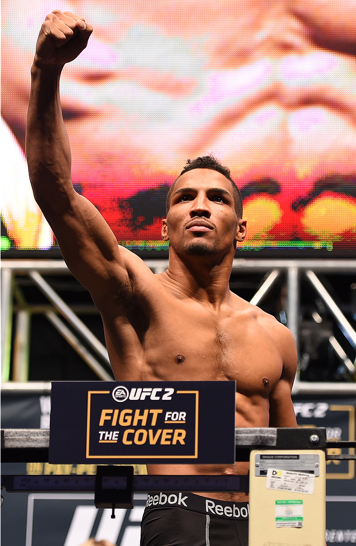 LAS VEGAS, NV - DECEMBER 11: Kevin Lee weighs in during the UFC 194 weigh-in inside MGM Grand Garden Arena on December 10, 2015 in Las Vegas, Nevada. (Photo by Josh Hedges/Zuffa LLC/Zuffa LLC via Getty Images)
