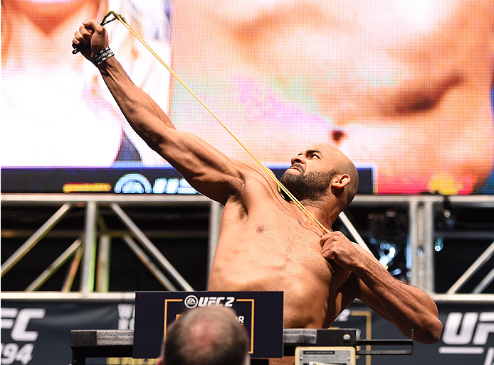 LAS VEGAS, NV - DECEMBER 11: Warlley Alves of Brazil weighs in during the UFC 194 weigh-in inside MGM Grand Garden Arena on December 10, 2015 in Las Vegas, Nevada. (Photo by Josh Hedges/Zuffa LLC/Zuffa LLC via Getty Images)