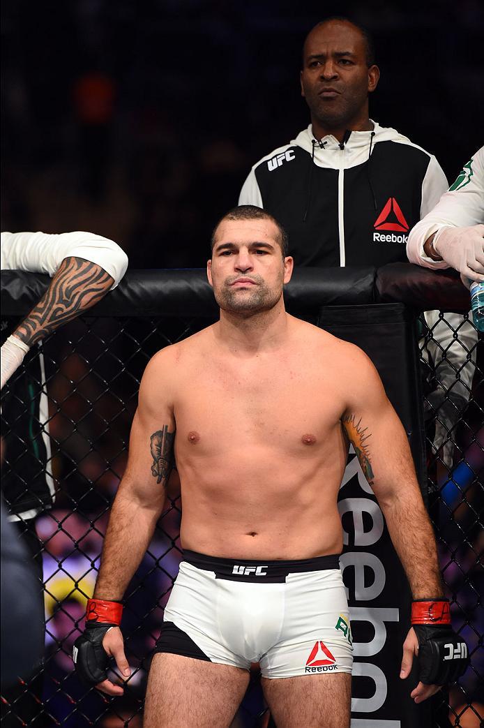 CURITIBA, BRAZIL - MAY 14: (L-R) Mauricio 'Shogun' Rua of Brazil stands in his corner with coach Rafael Cordeiro before facing Corey Anderson in their light heavyweight bout during the UFC 198 event at Arena da Baixada stadium on May 14, 2016 in Curitiba