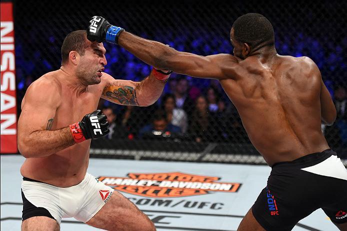 CURITIBA, BRAZIL - MAY 14: (R-L) Corey Anderson punches Mauricio 'Shogun' Rua of Brazil in their light heavyweight bout during the UFC 198 event at Arena da Baixada stadium on May 14, 2016 in Curitiba, Parana, Brazil. (Photo by Josh Hedges/Zuffa LLC/Zuf