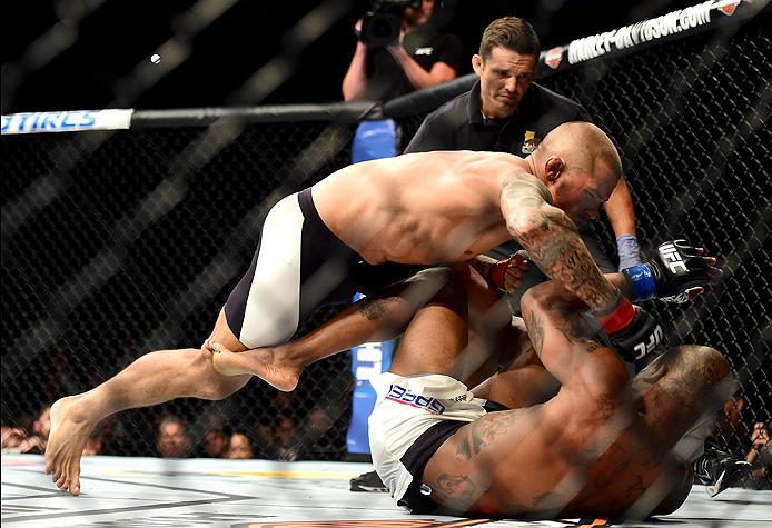INGLEWOOD, CA - JUNE 04: Dustin Poirier wrestles Bobby Green in their lightweight bout during the UFC 199 event at The Forum on June 4, 2016 in Inglewood, California. (Photo by Harry How/Zuffa LLC/Zuffa LLC via Getty Images)