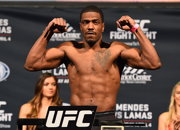 FAIRFAX, VA - APRIL 03: Ron Stallings weighs in during the UFC weigh-in at the Patriot Center on April 3, 2015 in Fairfax, Virginia. (Photo by Josh Hedges/Zuffa LLC/Zuffa LLC via Getty Images)