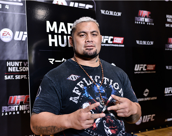 TOKYO, JAPAN - SEPTEMBER 17: Mark Hunt interacts with media during the UFC Ultimate Media Day at the Hilton Tokyo on September 17, 2014 in Tokyo, Japan. (Photo by Keith Tsuji/Zuffa LLC/Zuffa LLC via Getty Images)