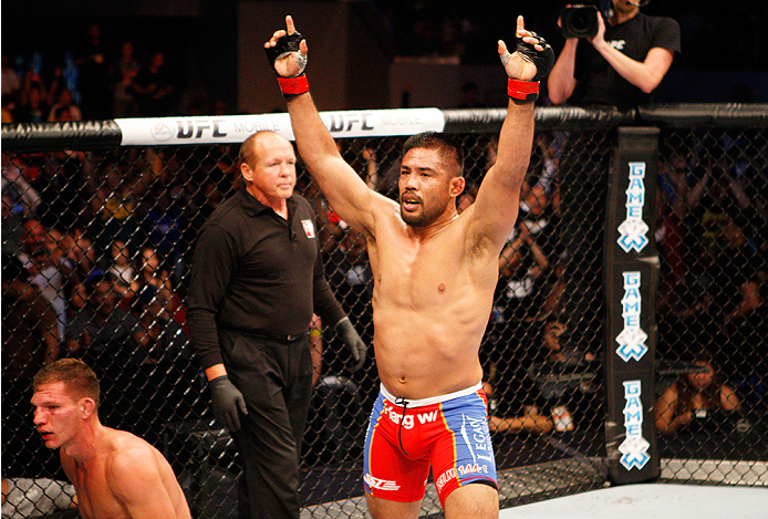 MANILA, PHILIPPINES - MAY 16: Mark Munoz of the United States celebrates his win in his middleweight fight during the UFC Fight Night event at the Mall of Asia Arena on May 16, 2015 in Manila, Philippines. (Photo by Mitch Viquez/Zuffa LLC/Zuffa LLC via Ge