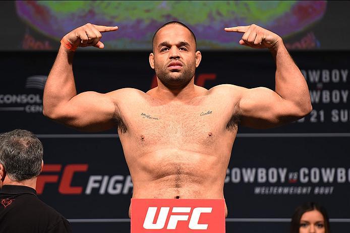 PITTSBURGH, PA - FEBRUARY 20: Anthony Hamilton of the United States steps on the scale during the UFC Fight Night weigh-in at Stage AE on February 20, 2016 in Pittsburgh, Pennsylvania. (Photo by Jeff Bottari/Zuffa LLC/Zuffa LLC via Getty Images)