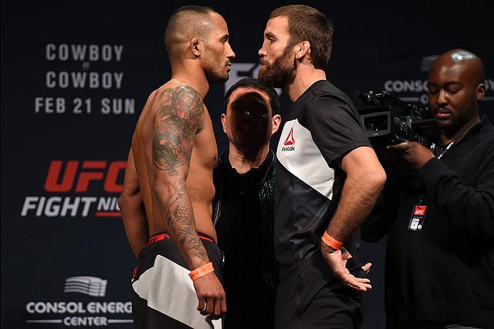 PITTSBURGH, PA - FEBRUARY 20: (L-R) Jonavin Webb of the United States and Nathan Coy of the United States face off during the UFC Fight Night weigh-in at Stage AE on February 20, 2016 in Pittsburgh, Pennsylvania. (Photo by Jeff Bottari/Zuffa LLC/Zuffa LL