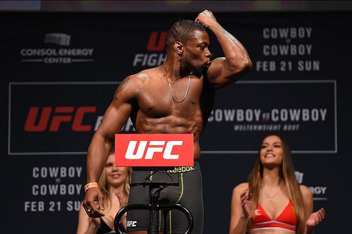 PITTSBURGH, PA - FEBRUARY 20: Oluwale Bamgbose of the United States steps on the scale during the UFC Fight Night weigh-in at Stage AE on February 20, 2016 in Pittsburgh, Pennsylvania. (Photo by Jeff Bottari/Zuffa LLC/Zuffa LLC via Getty Images)