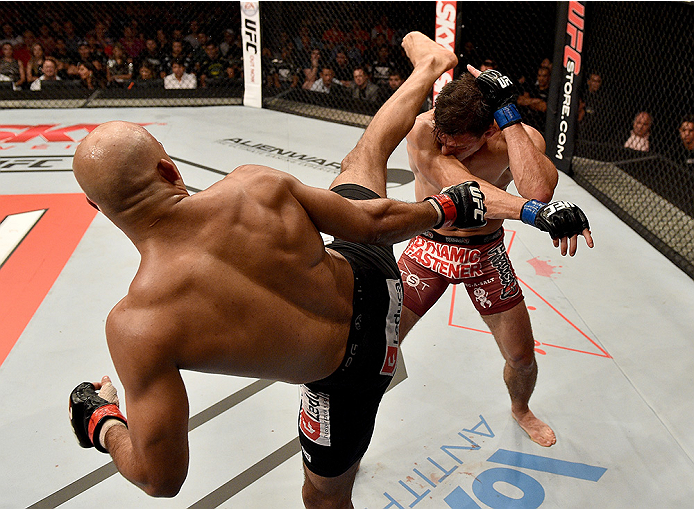 UBERLANDIA, BRAZIL - NOVEMBER 08: Alan Jouban of the United States kicks Warlley Alves of Brazil in their welterweight bout during the UFC Fight Night at Sabiazinho Gymnasium on November 8, 2014 in Uberlandia, Brazil. (Photo by Buda Mendes/Zuffa LLC/Zuf