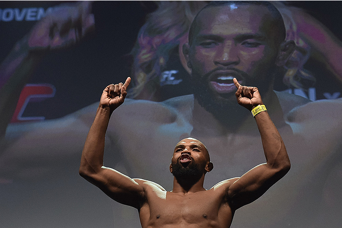 UBERLANDIA, BRAZIL - NOVEMBER 07: UFC fighter Leandro Silva weighs in during the UFC Fight Night weigh-in at Sabiazinho Gymnasium on November 7, 2014 in Uberlandia, Brazil. (Photo by Buda Mendes/Zuffa LLC/Zuffa LLC via Getty Images)