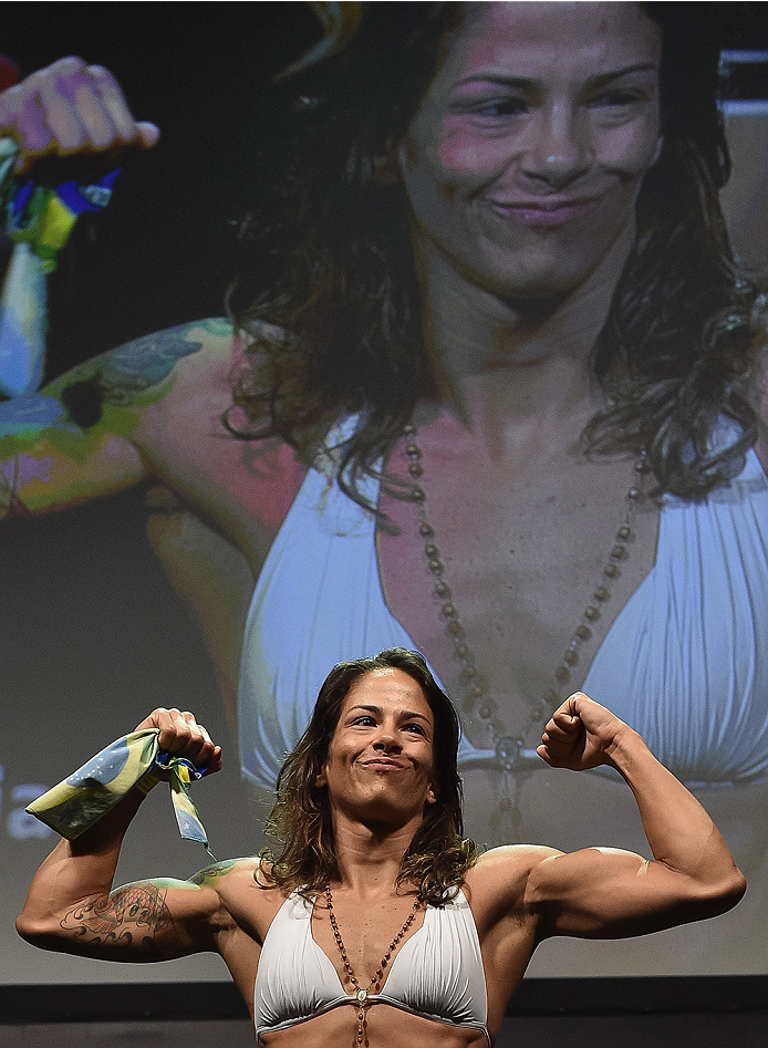 UBERLANDIA, BRAZIL - NOVEMBER 07: UFC fighter Juliana Lima weighs in during the UFC Fight Night weigh-in at Sabiazinho Gymnasium on November 7, 2014 in Uberlandia, Brazil. (Photo by Buda Mendes/Zuffa LLC/Zuffa LLC via Getty Images)