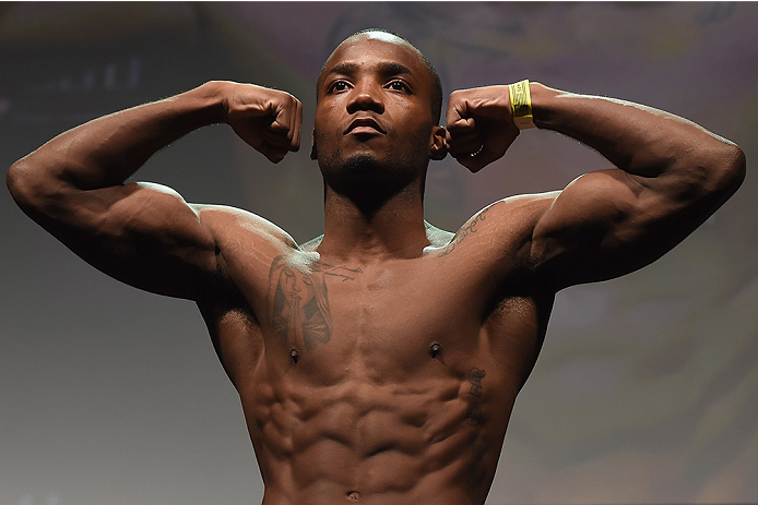 UBERLANDIA, BRAZIL - NOVEMBER 07: UFC fighter Leon Edwards of England weighs in during the UFC Fight Night weigh in at Sabiazinho Gymnasium on November 7, 2014 in Uberlandia, Brazil. (Photo by Buda Mendes/Zuffa LLC/Zuffa LLC via Getty Images)