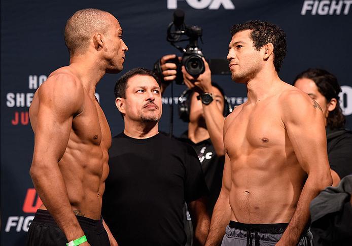 CHICAGO, IL - JULY 22: (L-R) Opponents Edson Barboza of Brazil and Gilbert Melendez face off during the UFC weigh-in at the United Center on July 22, 2016 in Chicago, Illinois. (Photo by Josh Hedges/Zuffa LLC/Zuffa LLC via Getty Images)