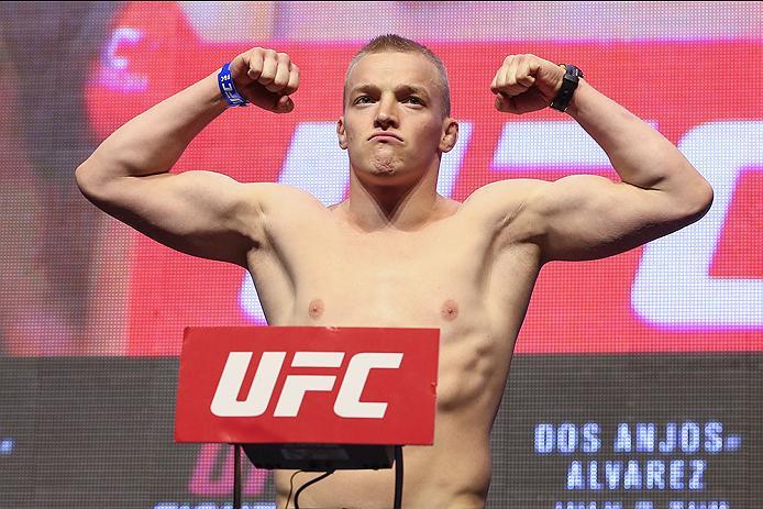 LAS VEGAS, NV - JULY 06: Lukasz Sajewski steps on the scale during the UFC Fight Night Weigh-in event at the T-Mobile Arena on July 6, 2016 in Las Vegas, Nevada. (Photo by Ed Mulholland/Zuffa LLC/Zuffa LLC via Getty Images)