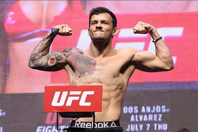 LAS VEGAS, NV - JULY 06: Alberto Mina steps on the scale during the UFC Fight Night Weigh-in event at the T-Mobile Arena on July 6, 2016 in Las Vegas, Nevada. (Photo by Ed Mulholland/Zuffa LLC/Zuffa LLC via Getty Images)