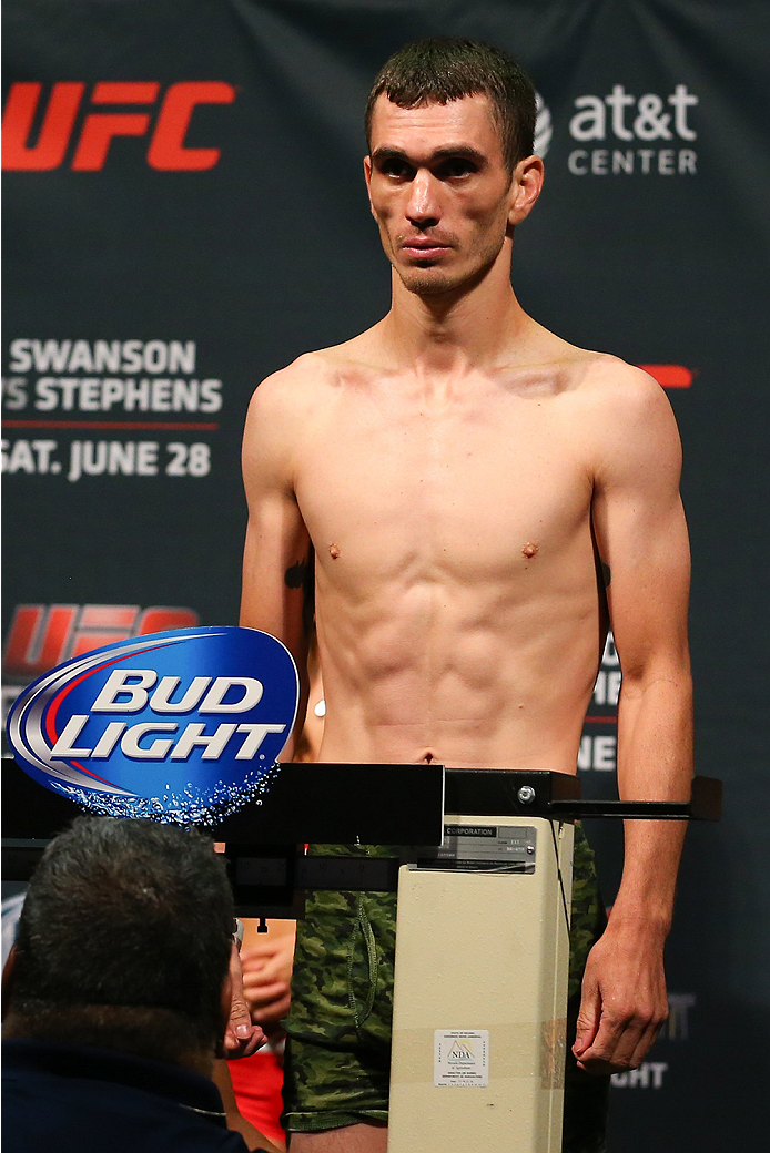 SAN ANTONIO, TX - JUNE 27: Shane Howell steps on the scale during the UFC Fight Night weigh-in at the AT&T Center on June 27, 2014 in San Antonio, Texas. (Photo by Ed Mulholland/Zuffa LLC/Zuffa LLC via Getty Images)