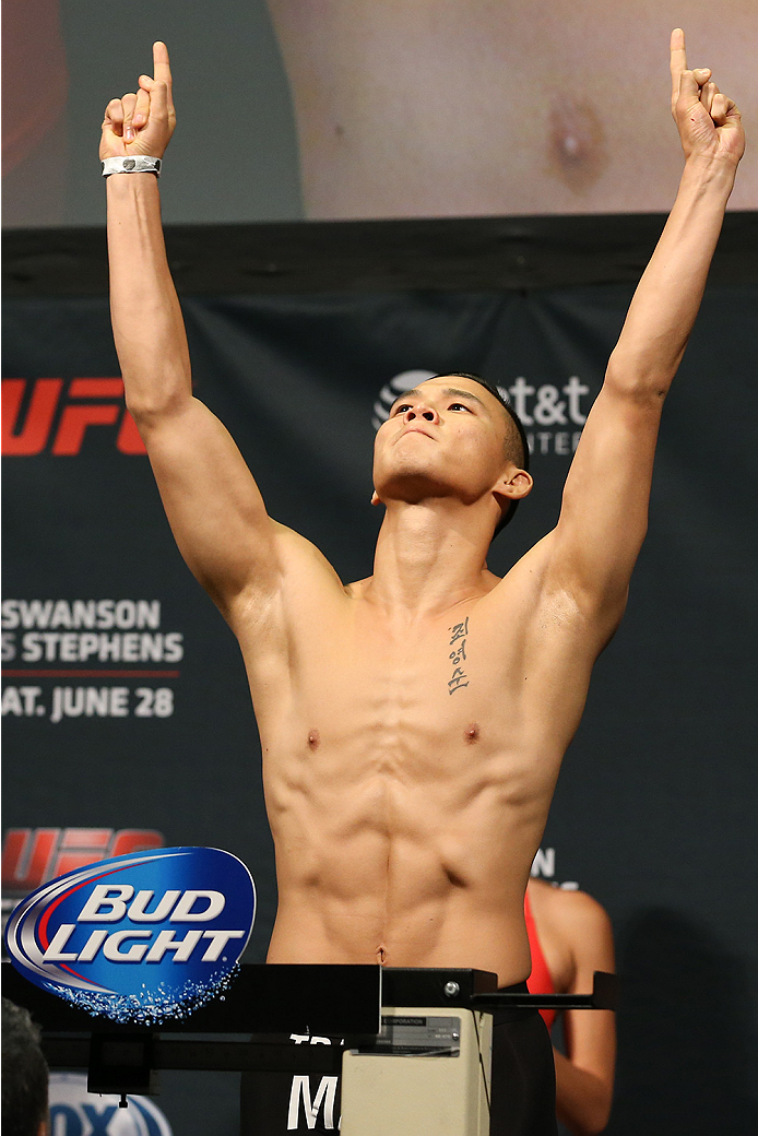 SAN ANTONIO, TX - JUNE 27: James Moontasri steps on the scale during the UFC Fight Night weigh-in at the AT&T Center on June 27, 2014 in San Antonio, Texas. (Photo by Ed Mulholland/Zuffa LLC/Zuffa LLC via Getty Images)