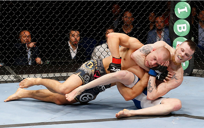BERLIN, GERMANY - MAY 31: Niklas Backstrom (R) fights Tom Niinimaki during the Niklas Backstrom vs. Tom Niinimaki at UFC Fight Night Berlin event at O2 World on May 31, 2014 in Berlin, Germany. (Photo by Boris Streubel/Zuffa LLC/Zuffa LLC via Getty Imag