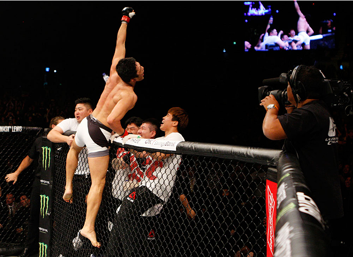 SEOUL, SOUTH KOREA - NOVEMBER 28: Dong Hyun Kim of South Korea celebrates his win over Dominic Waters of the United States of America in their welterweight bout during the UFC Fight Night at the Olympic Park Gymnastics Arena on November 28, 2015 in Seoul