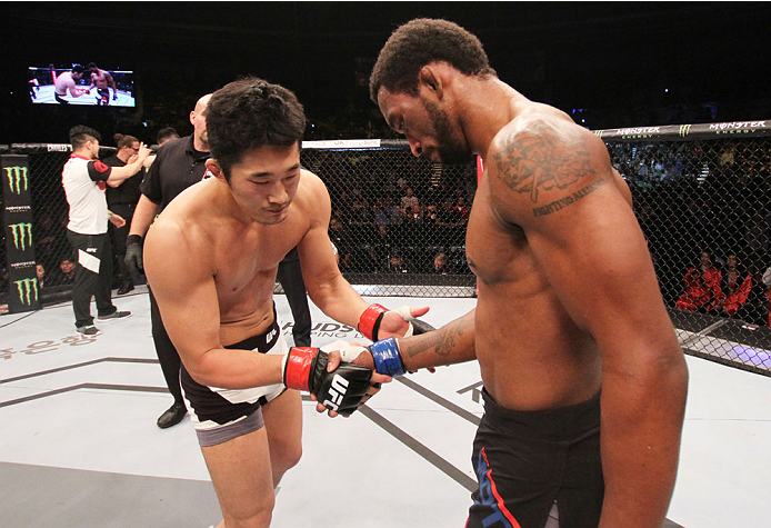 SEOUL, SOUTH KOREA - NOVEMBER 28: Dong Hyun Kim of South Korea and Dominic Waters of the United States of America shake hands after their welterweight bout during the UFC Fight Night at the Olympic Park Gymnastics Arena on November 28, 2015 in Seoul, Sou