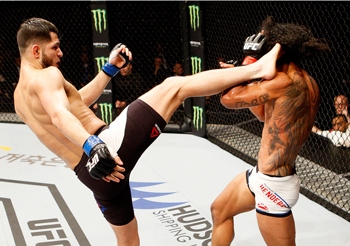 SEOUL, SOUTH KOREA - NOVEMBER 28: Jorge Masvidal of the United States of America throws a kick at Jorge Masvidal of the United States of America in their welterweight bout during the UFC Fight Night at the Olympic Park Gymnastics Arena on November 28, 201