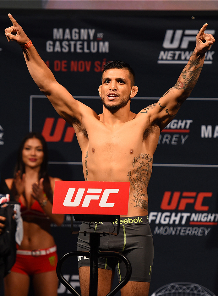 MONTERREY, MEXICO - NOVEMBER 20: Efrain Escudero of Mexico weighs in during the UFC weigh-in at the Arena Monterrey on November 20, 2015 in Monterrey, Mexico. (Photo by Jeff Bottari/Zuffa LLC/Zuffa LLC via Getty Images)