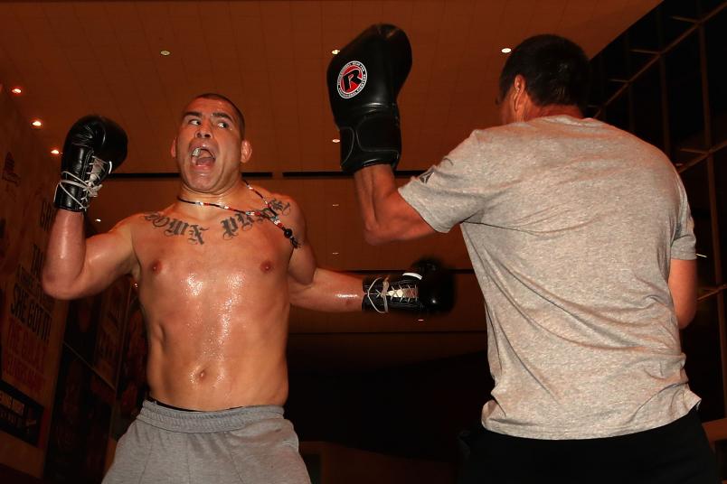 PHOENIX, ARIZONA - FEBRUARY 14: Cain Velasquez (L) participates in an open workout ahead of UFC Fight Night on February 14, 2019 in Phoenix, Arizona. (Photo by Christian Petersen/Zuffa LLC/Zuffa LLC)